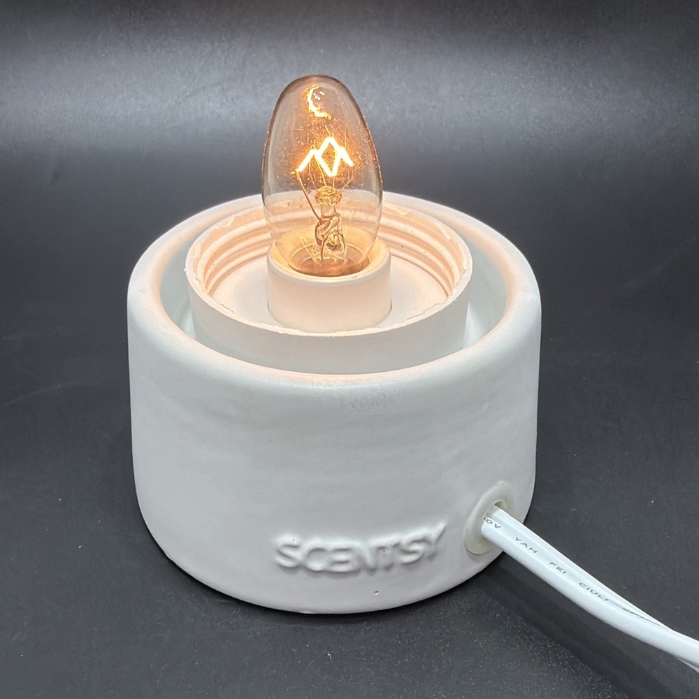 Scentsy White Ceramic Tabletop Base for Mini Warmers Nightlight Converter